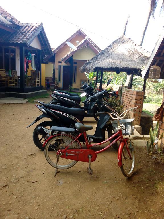 Defa Homestay Kuta  Eksteriør billede